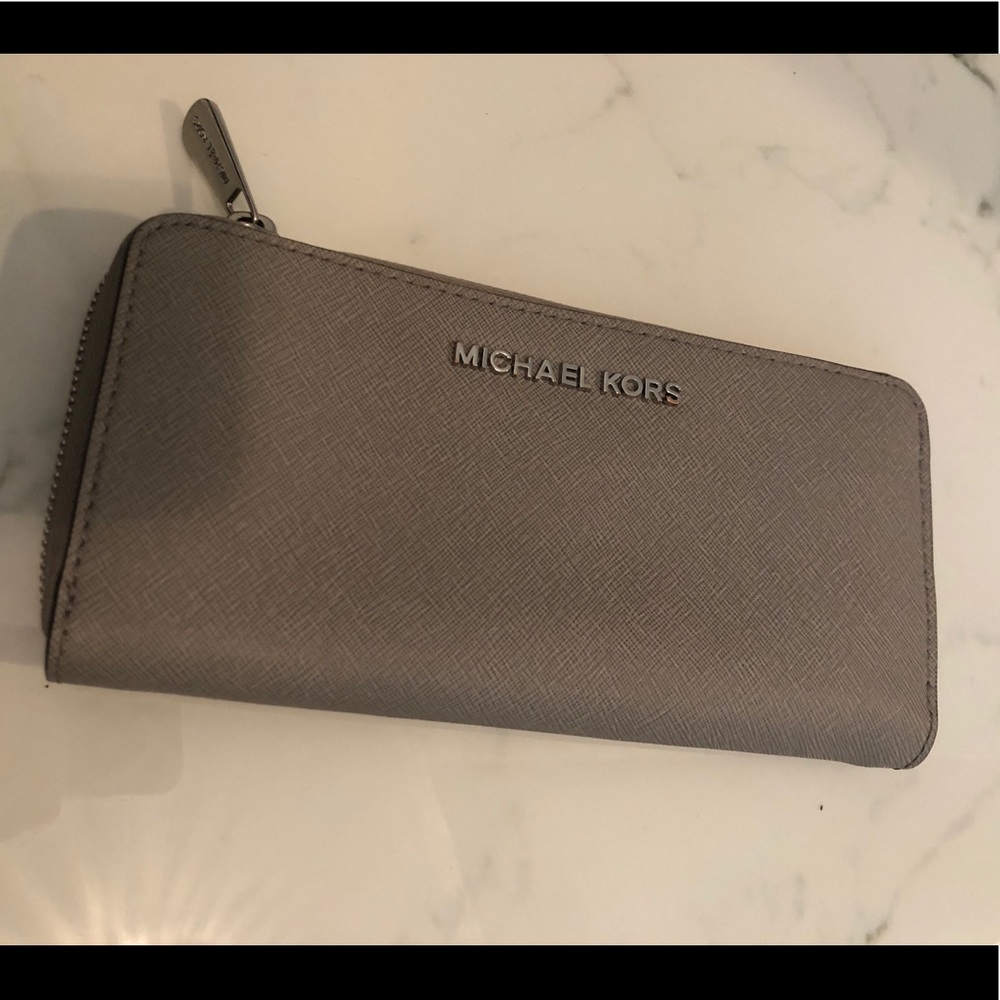 Michael Kors wallet